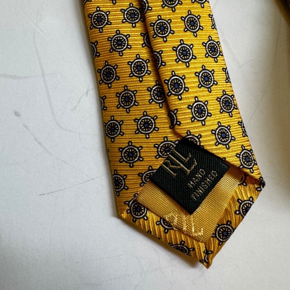 RLL Lauren Ralph Lauren Mens 100% Silk Neck Tie Yellow USA - Picture 5 of 6